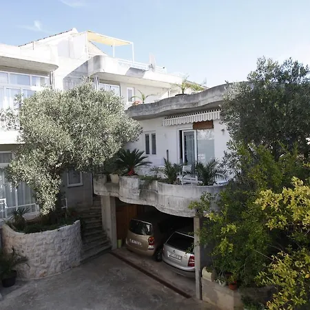 Delfin Apartment